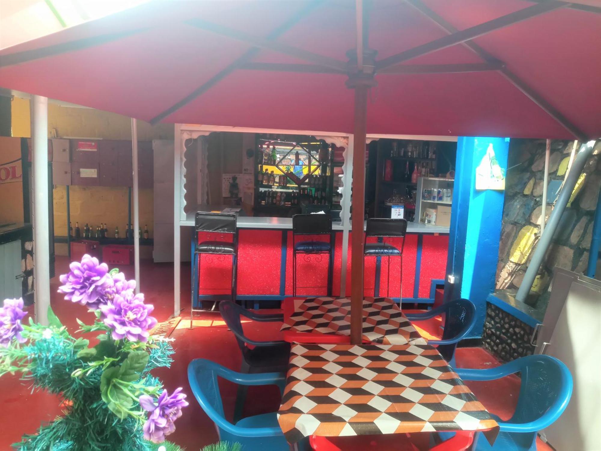 Colours Club And Spa Кигали Екстериор снимка